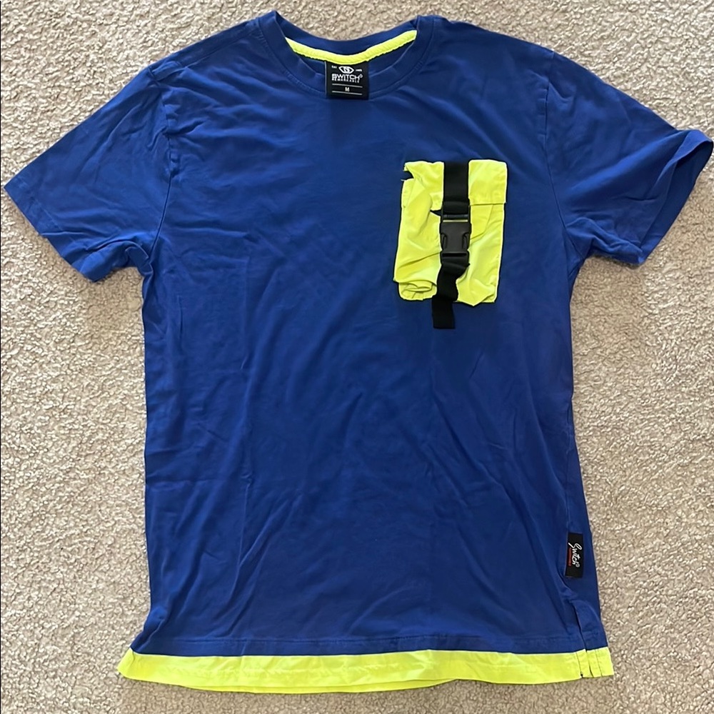 (NEW) Switch Remarkable Men's Blue and Yellow T-Shirt With Pocket